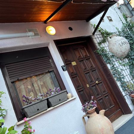 Apartament L' Anfora Locazione Turistica Terni Zewnętrze zdjęcie